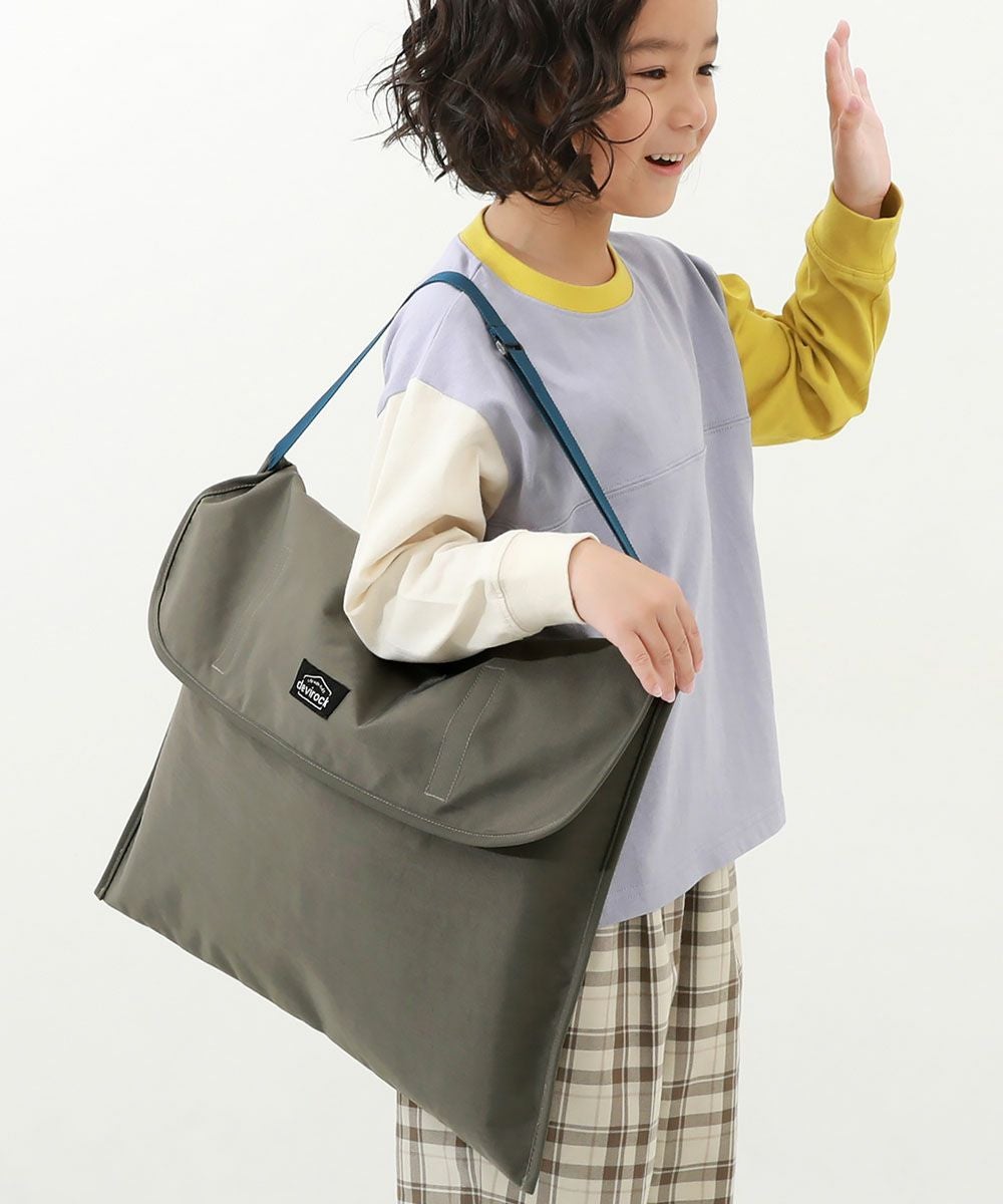 座布団になる 防水 防災頭巾カバー | 子供服の通販 デビロック公式サイト