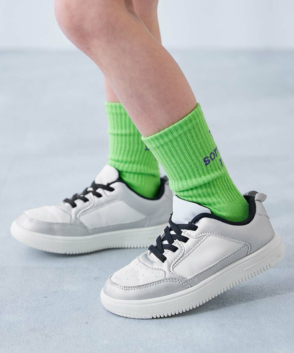 6%OFF】撥水 とにかく軽い コートスニーカー | 子供服の通販