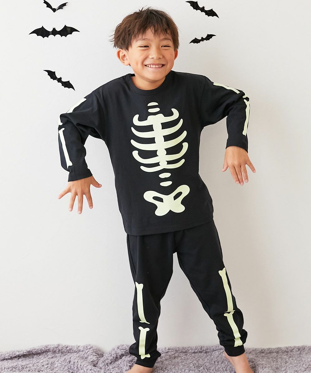 綿100％ 暗闇で光る わくわくパジャマ | 子供服の通販 デビロック公式