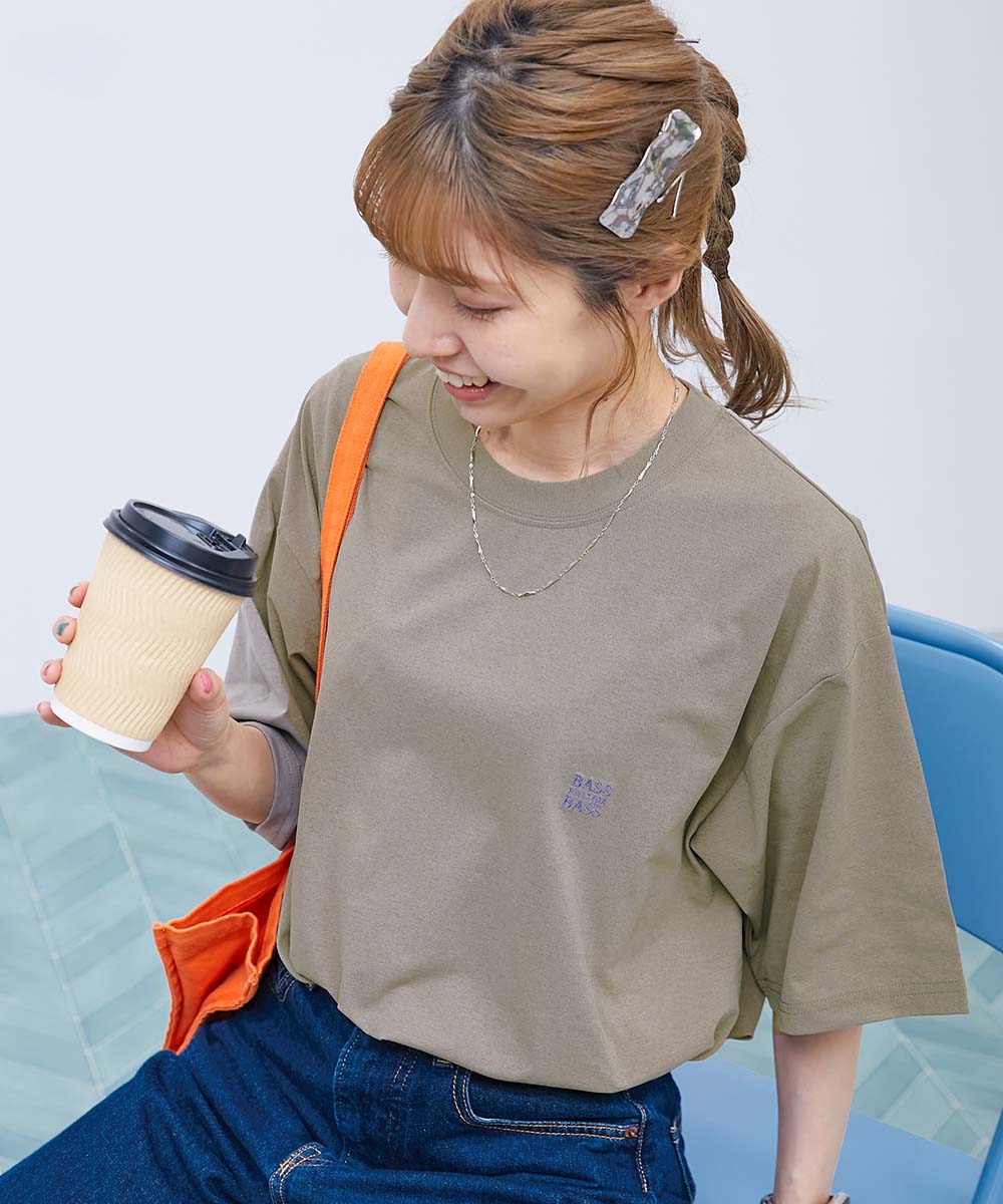 イージーウォッシュ】乾燥機OK 防汚 大人 刺繍デザイン 半袖Tシャツ